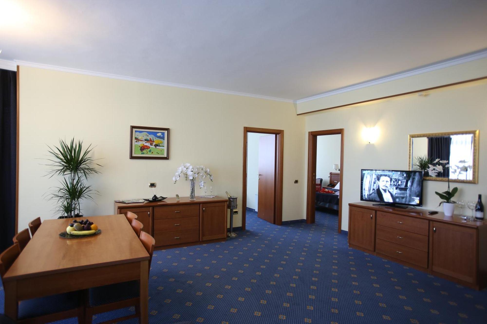 Hotel Continental Vore Номер фото